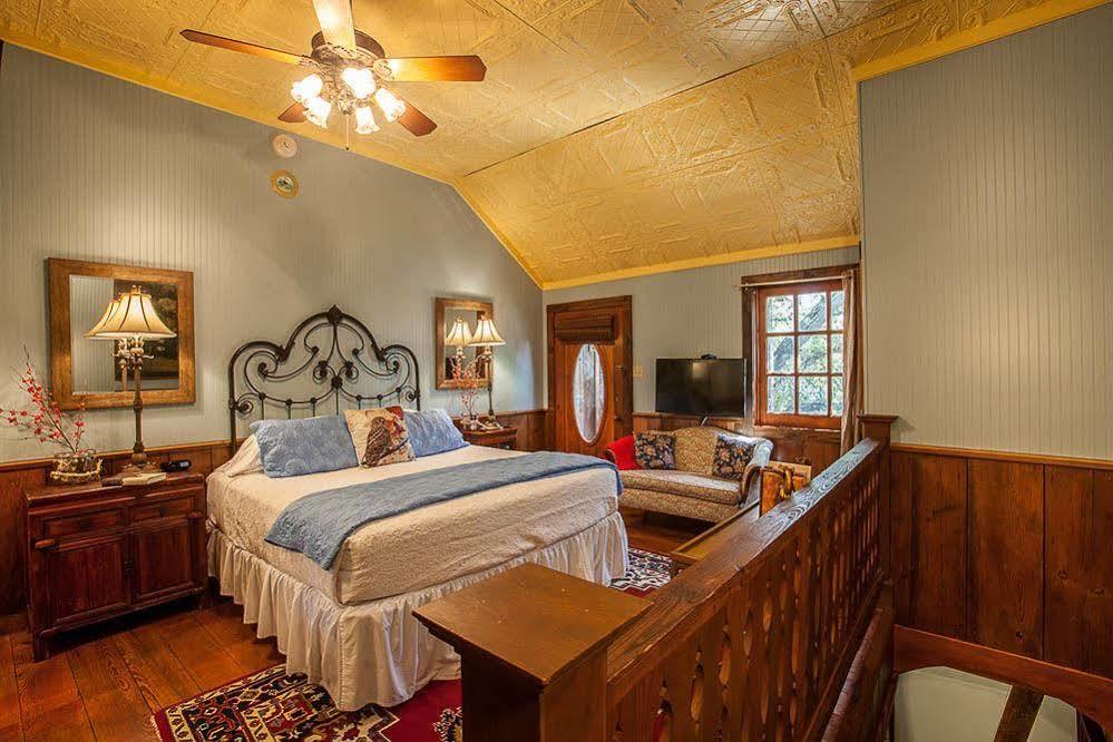 Gruene Mansion Inn New Braunfels Exterior photo
